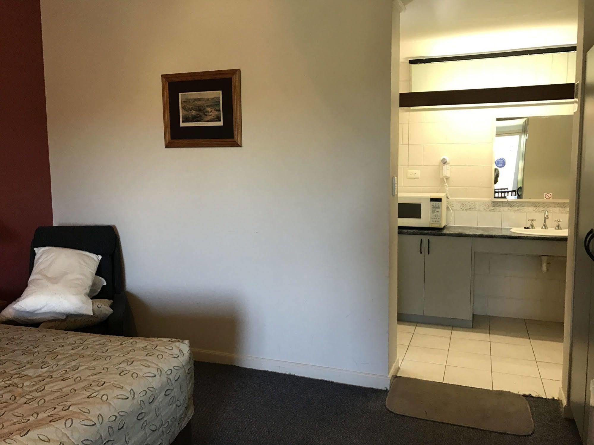 Coal Creek Motel Korumburra Esterno foto