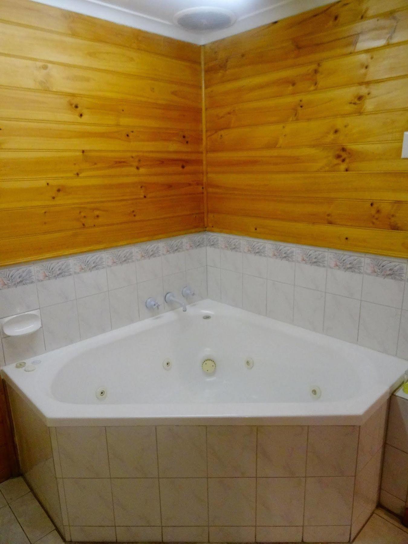 Coal Creek Motel Korumburra Esterno foto